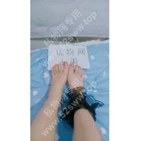 小雨裸脚分享